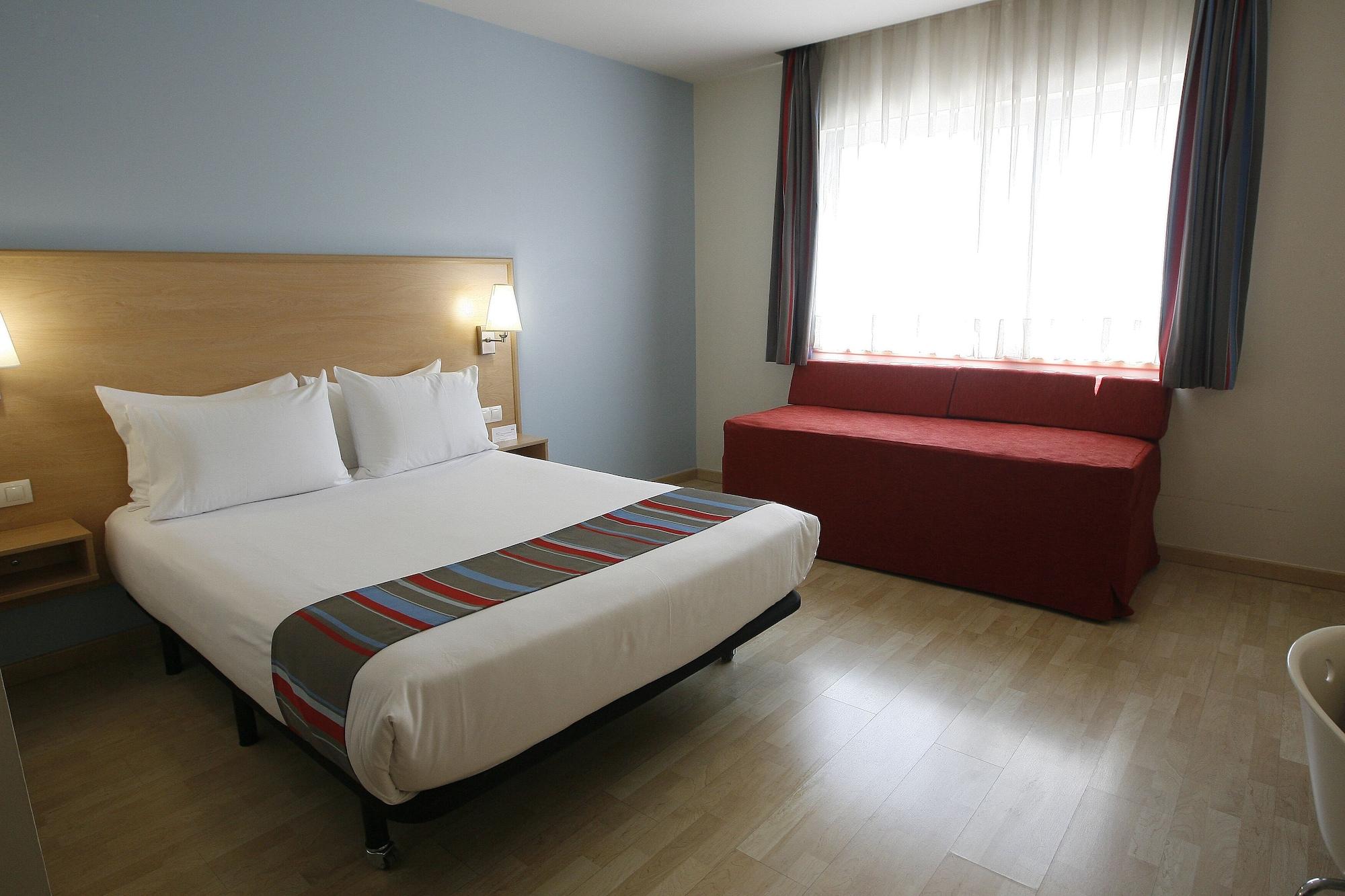 Travelodge Madrid Alcalá Kültér fotó